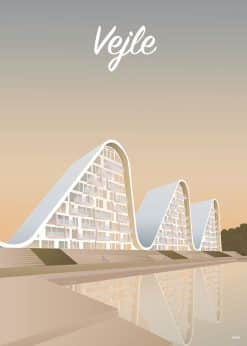 Grafisk plakat med de bølgeformede bygninger i Vejle og bynavnet Vejle i hvid håndskrift over en varm himmel.